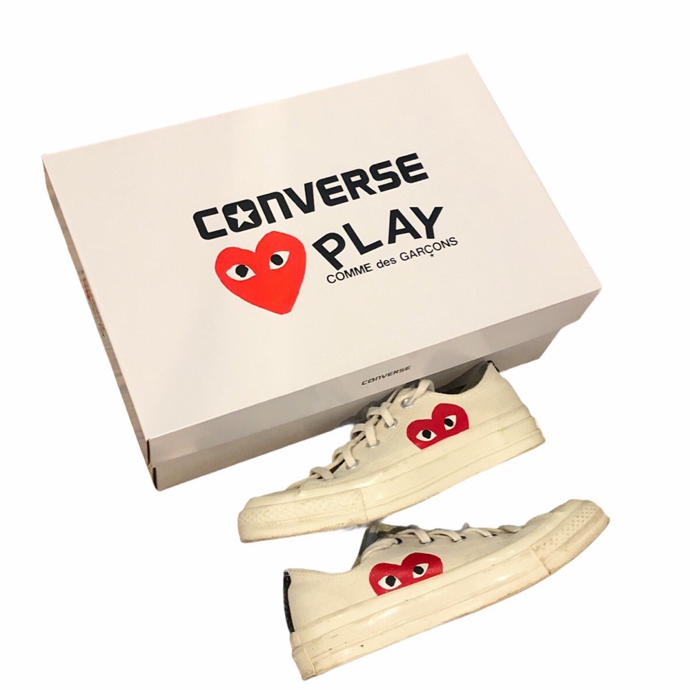 SOLD white cdg converse heart low top sneakers